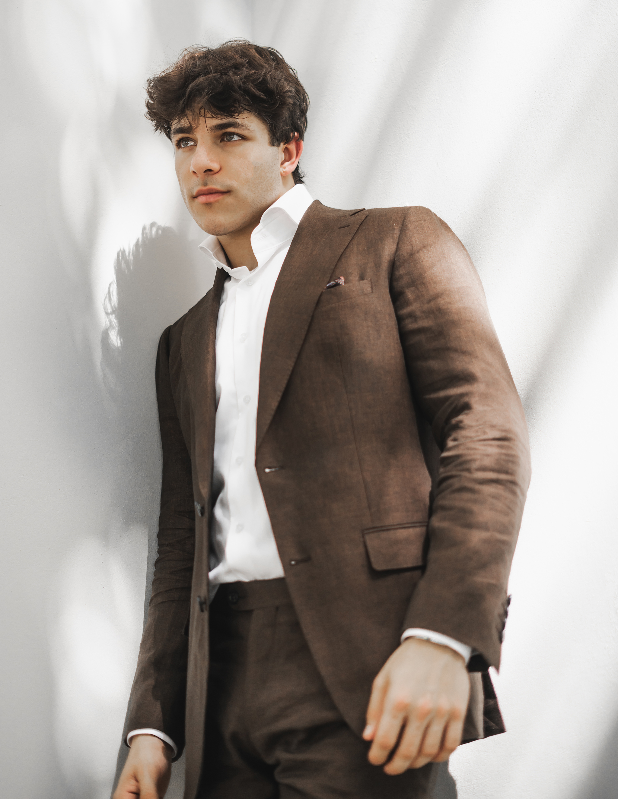 Elevating Casual Summer Style with Enzo Custom's Brown Suit