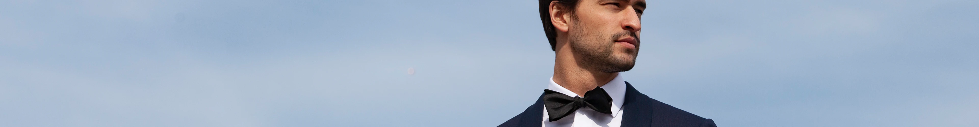 Neckwear Chronicles: Exploring the Art of Ties, No Ties, and Bowties