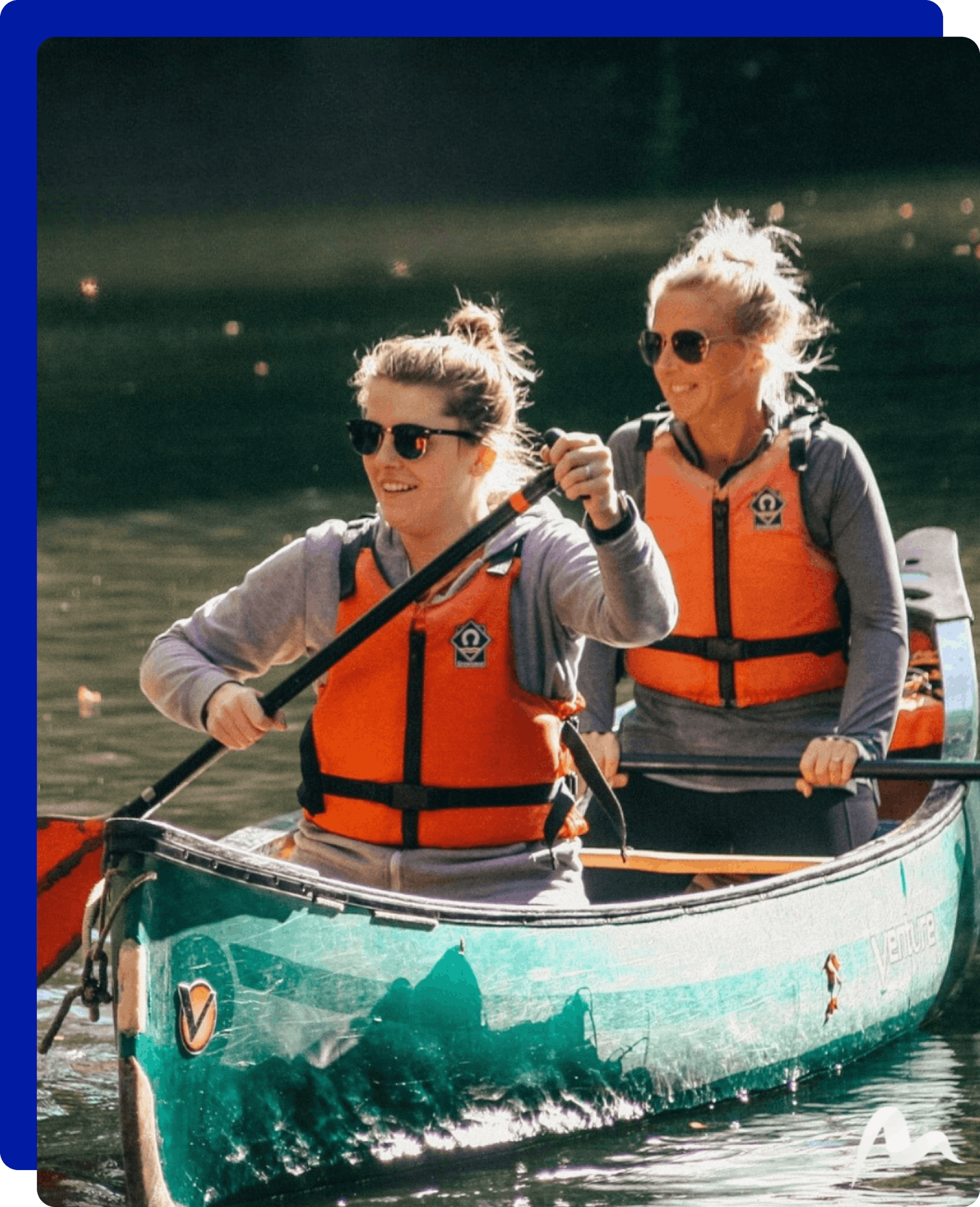 2 women kayaking