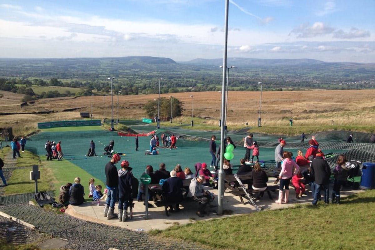 Book now Skiing with Pendle Ski Club