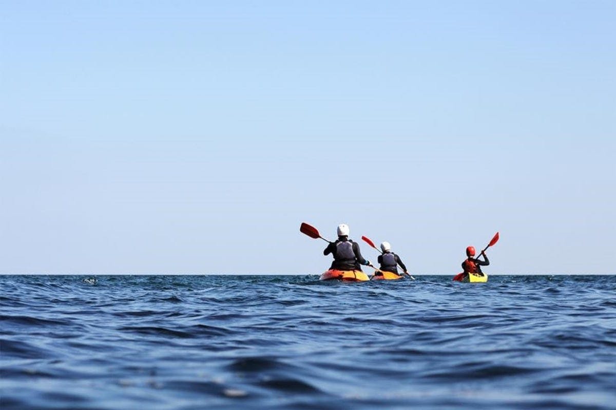 book kayaking cornwall