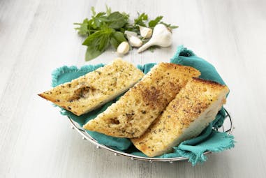 Garlic bread with Epicurean Butter Organic Roasted Garlic Herb butter