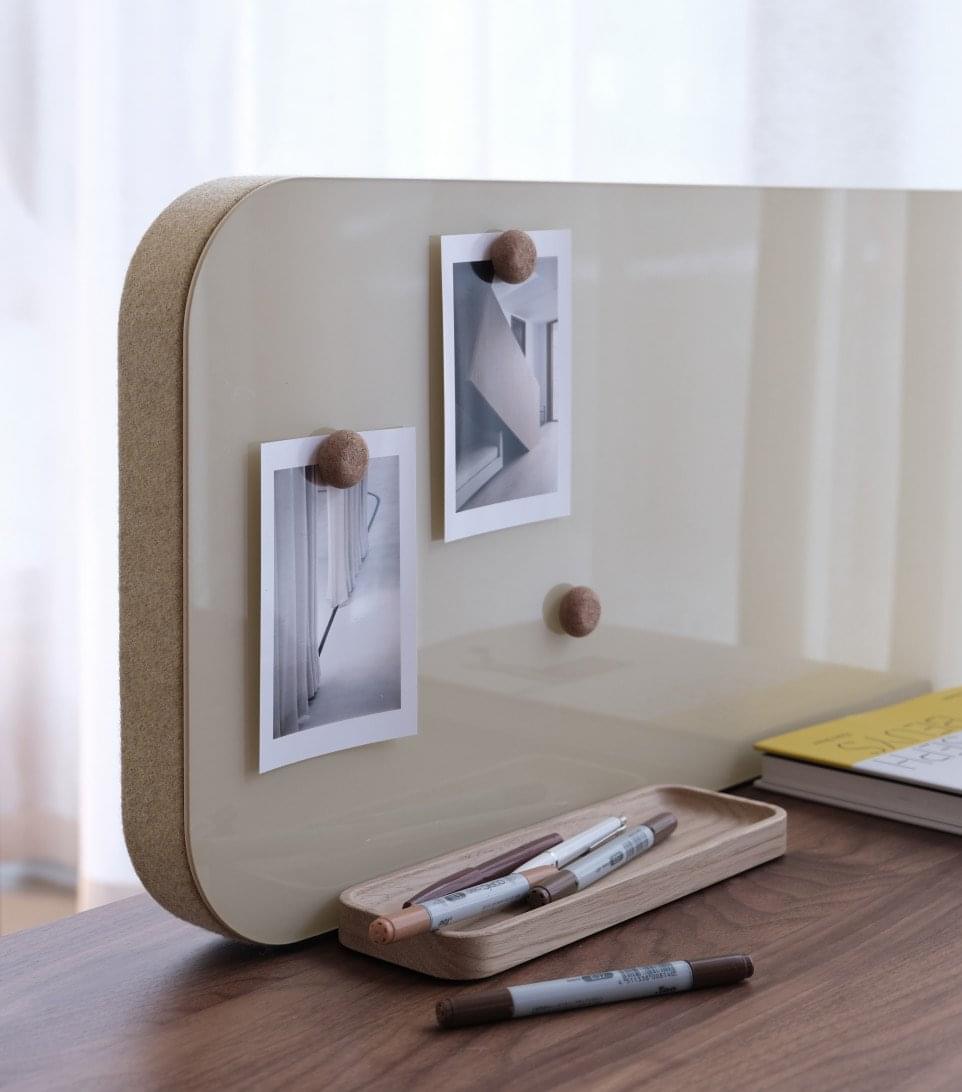 Mood Fabric Table num 4