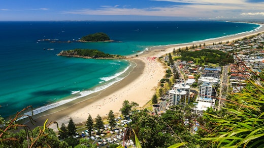 Vy över Tauranga på Nya Zeelands norra ö.