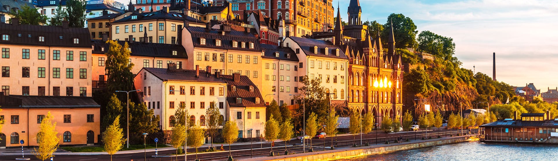 Solnedgång över Mariaberget på Södermalm i Stockholm.
