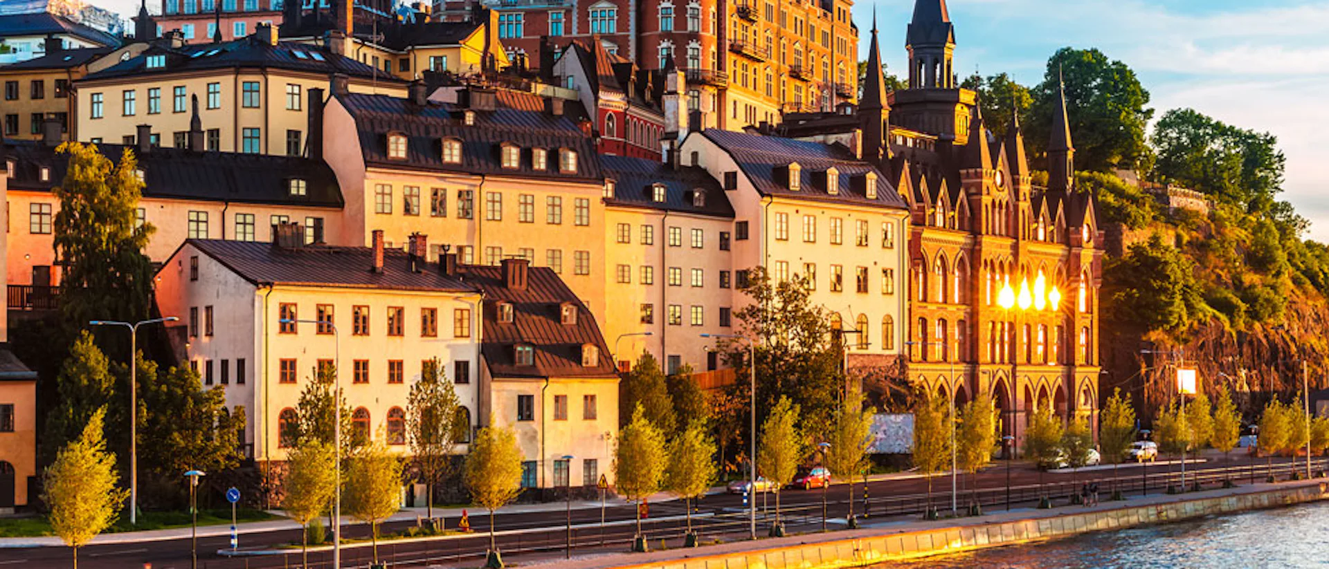 Solnedgång över Mariaberget på Södermalm i Stockholm.