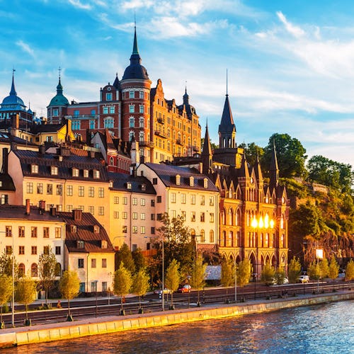 Solnedgång över Mariaberget på Södermalm i Stockholm.