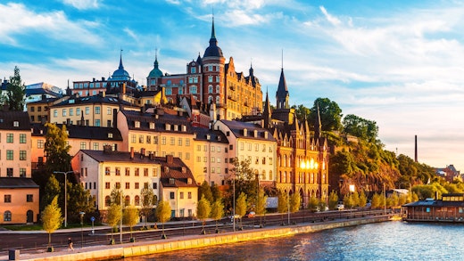 Solnedgång över Mariaberget på Södermalm i Stockholm.