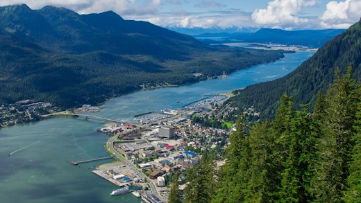 Vy över Juneau i Alaska, från Mount Roberts.