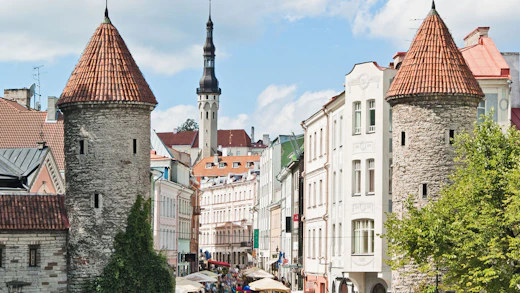 Vackra byggnader i Tallin centrum.