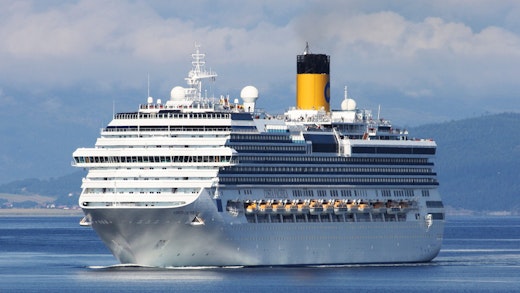 Costa Cruises fartyg Pacifica, ute till havs.