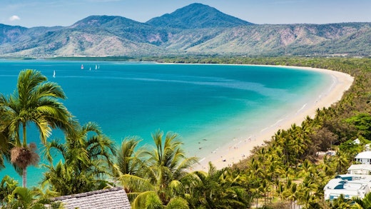 Fantastiska stranden i Port Douglas, Australien.