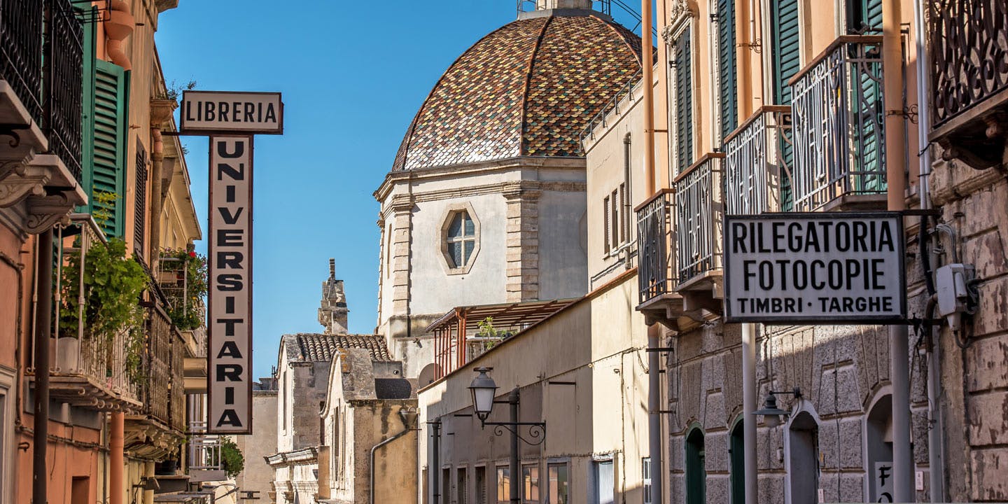 Gamla stan i Cagliari på Sardinien, Italien.