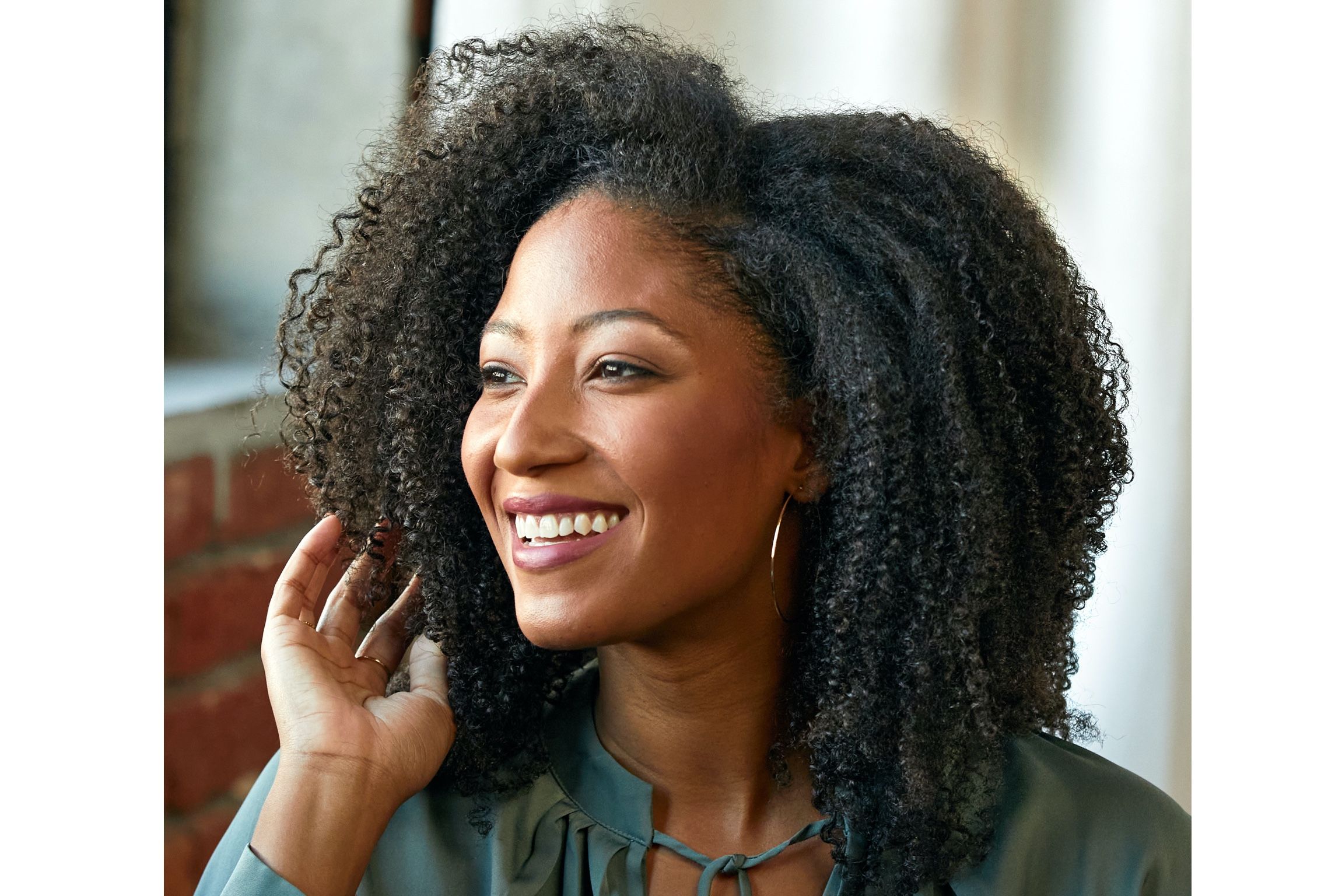 SummerHairColorTrends_ArticleHero2_v1.jpg?auto=compress,format&rect=0,0,2301,1536&w=767&h=512