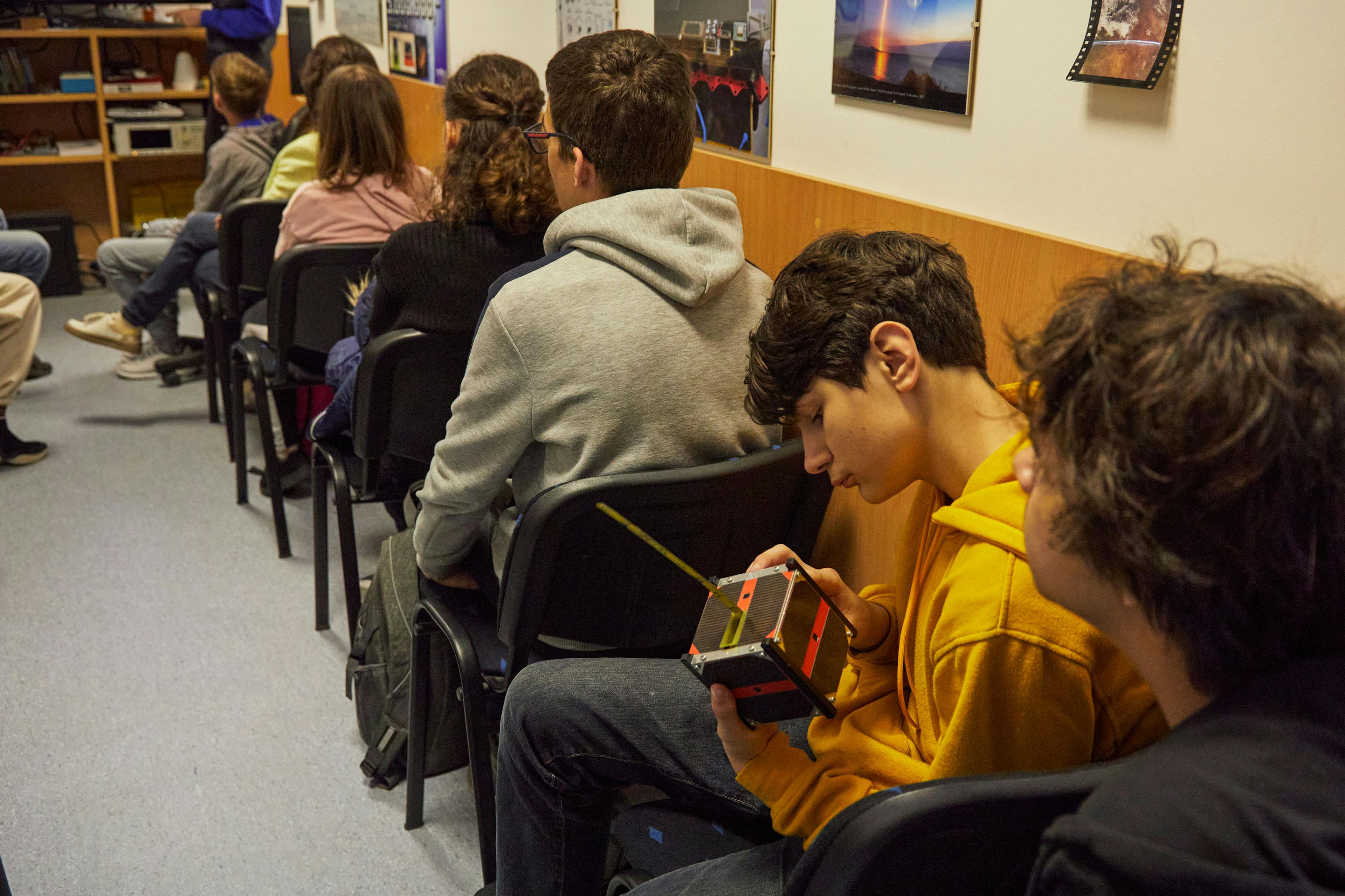 Tanulmányi kirándulás a BME kisműholdas csoportjához