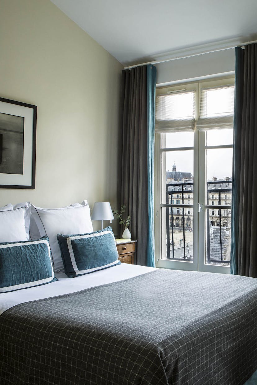 Place du Louvre hotel paris 1st district