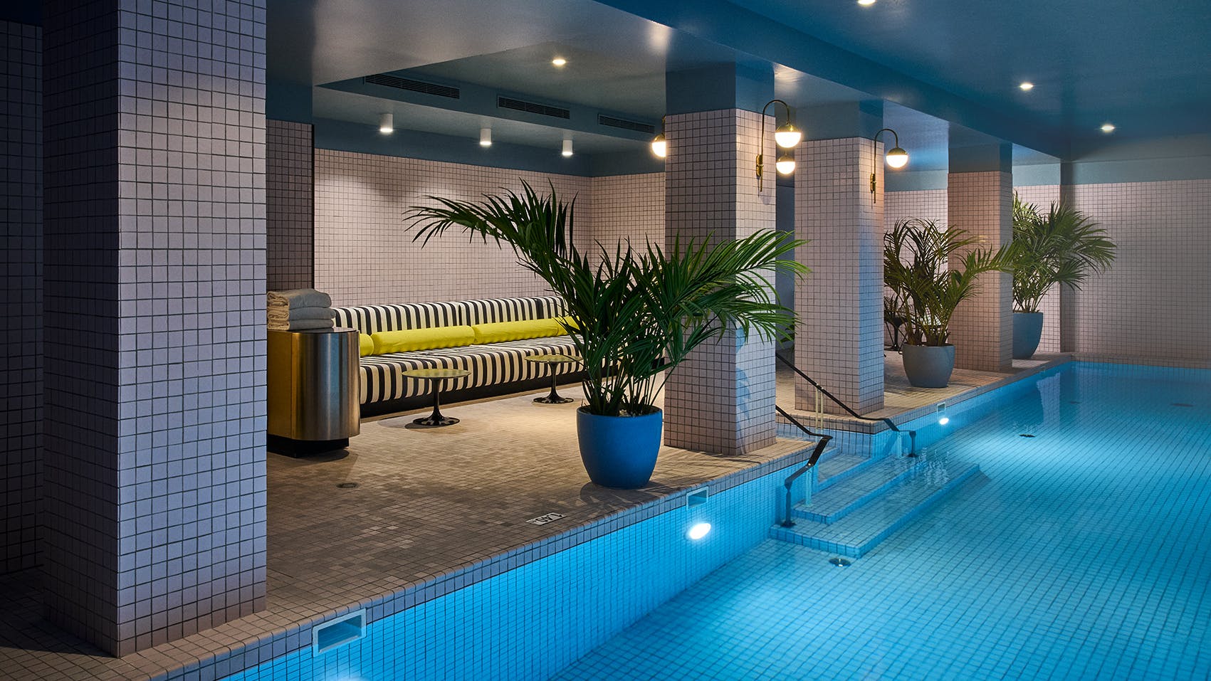 hotel paris lune de miel avec piscine