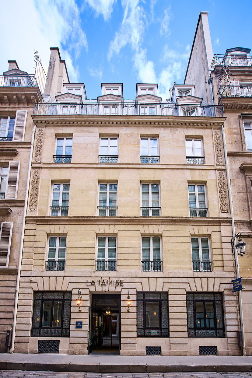 hotel paris centre near gare de lyon