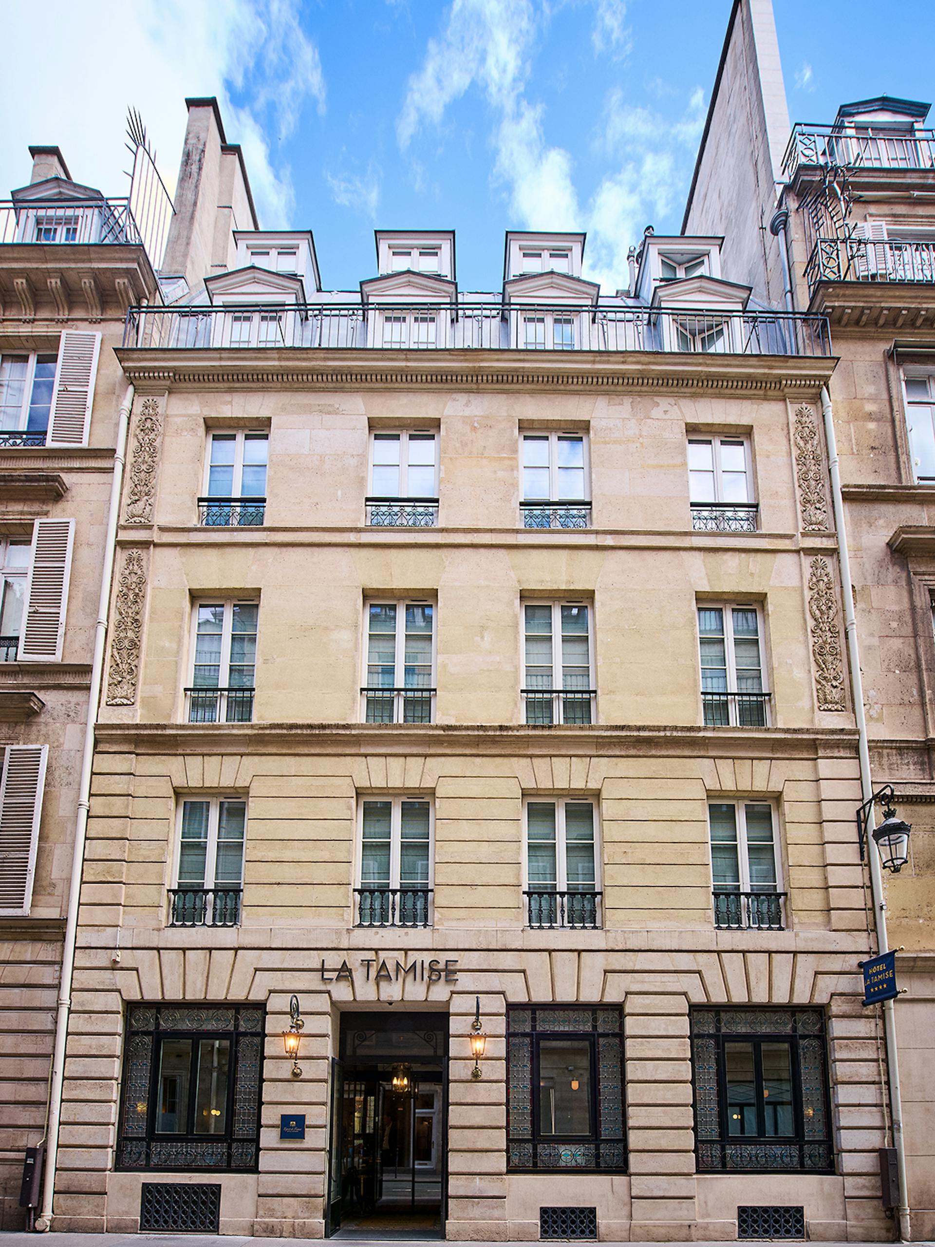 4-star Hôtel la Tamise Paris