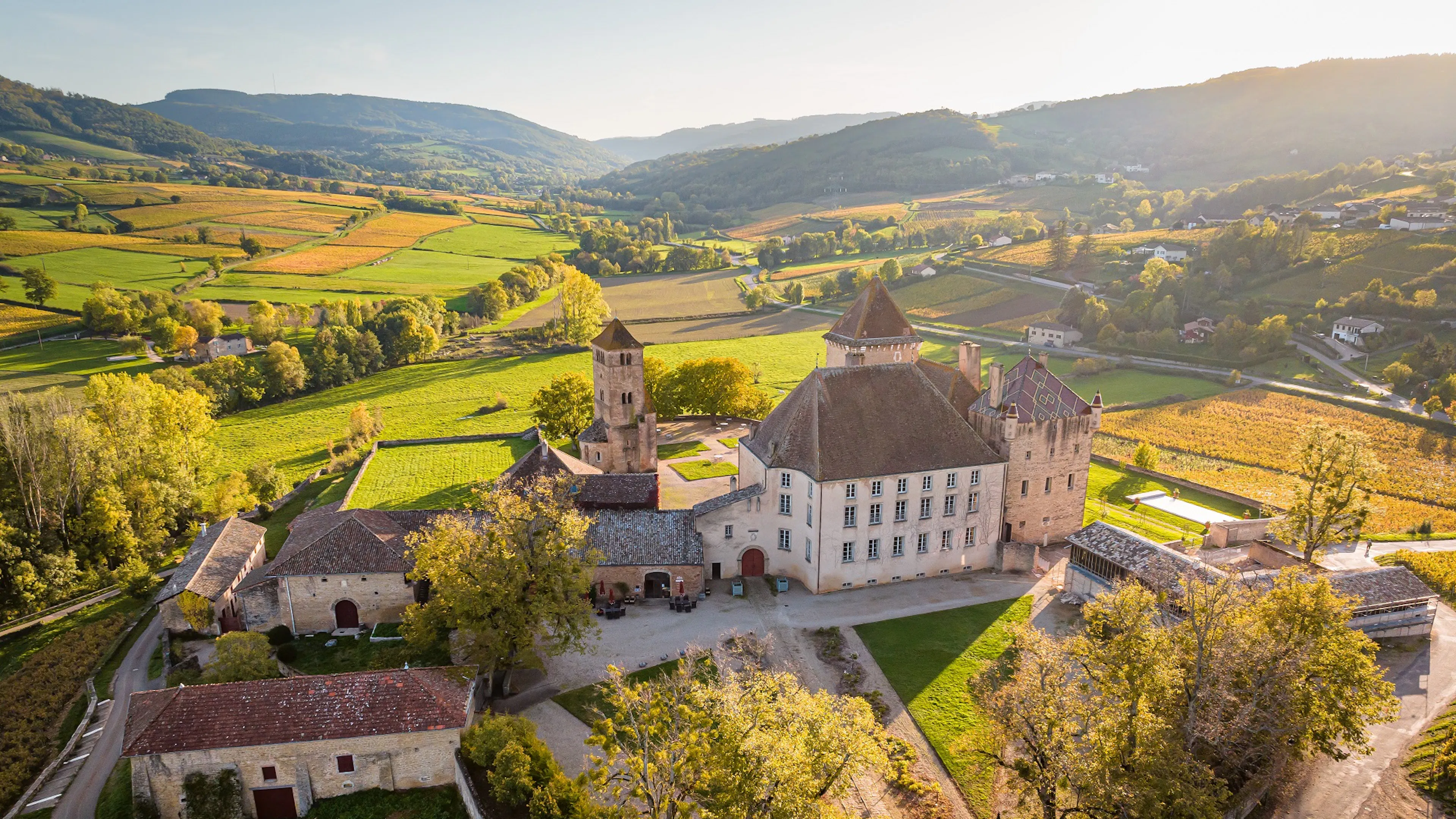 Château de Pierreclos - Château d'Hôtes - Bourgogne