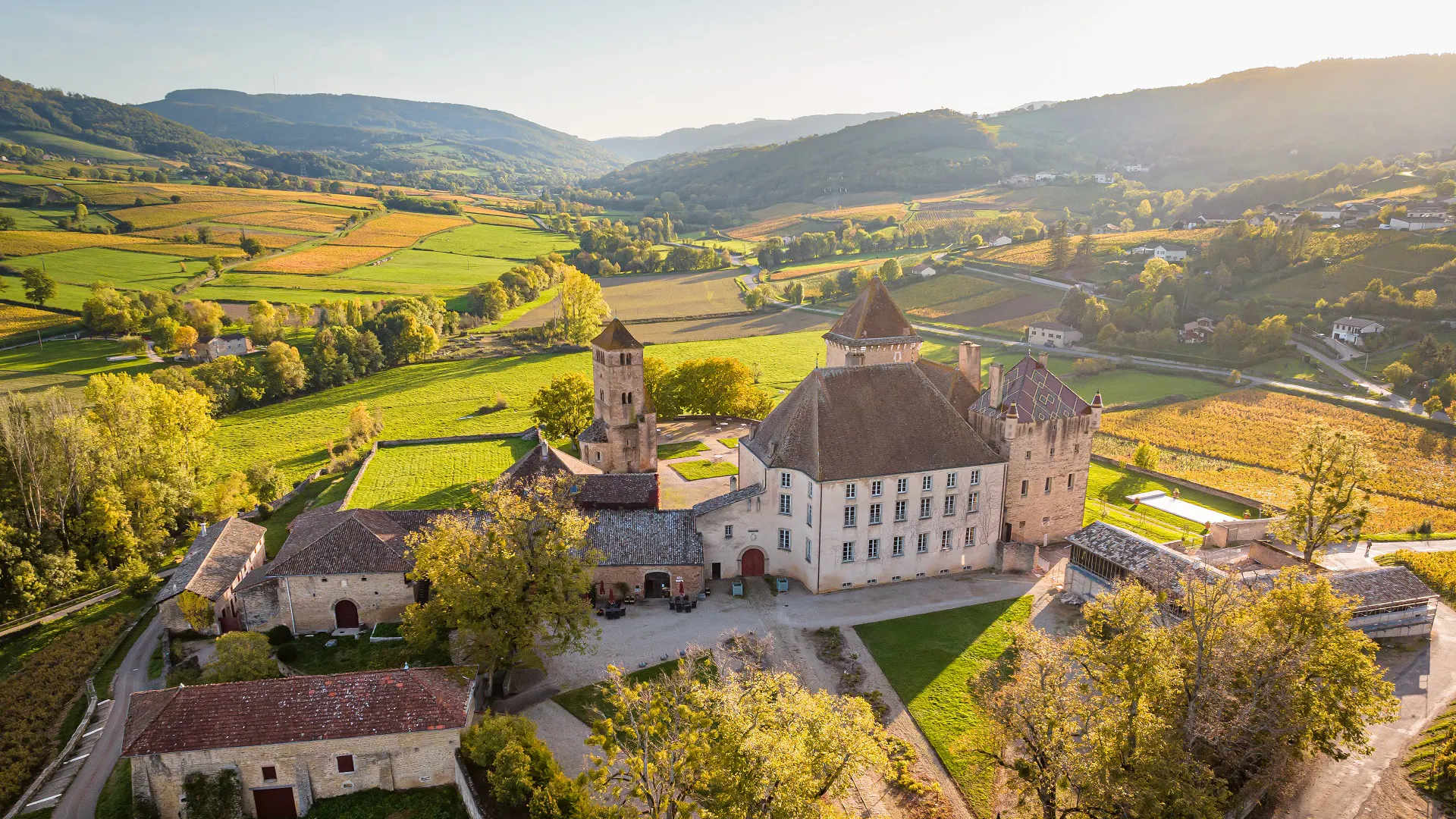 Château de Pierreclos - Château d'Hôtes - Bourgogne