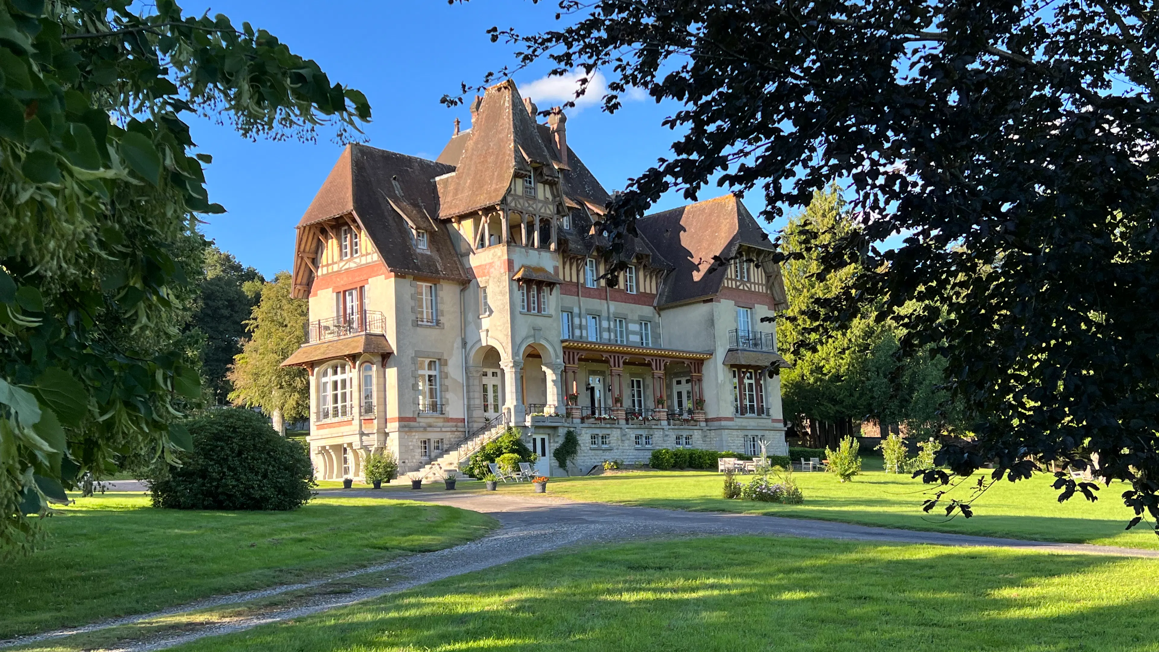 Château du Gué aux Biches - Château d'Hôtes - Orne
