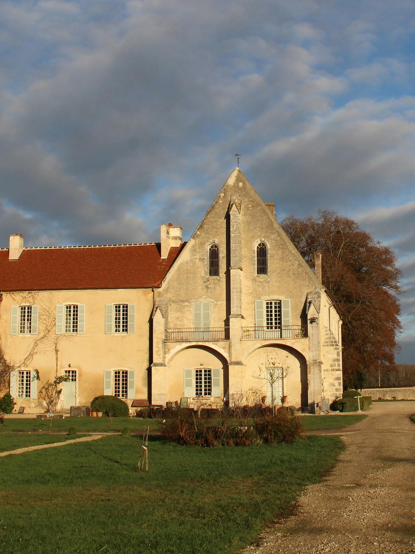 Abbaye de Reigny - Château d'Hôtes - Bourgogne