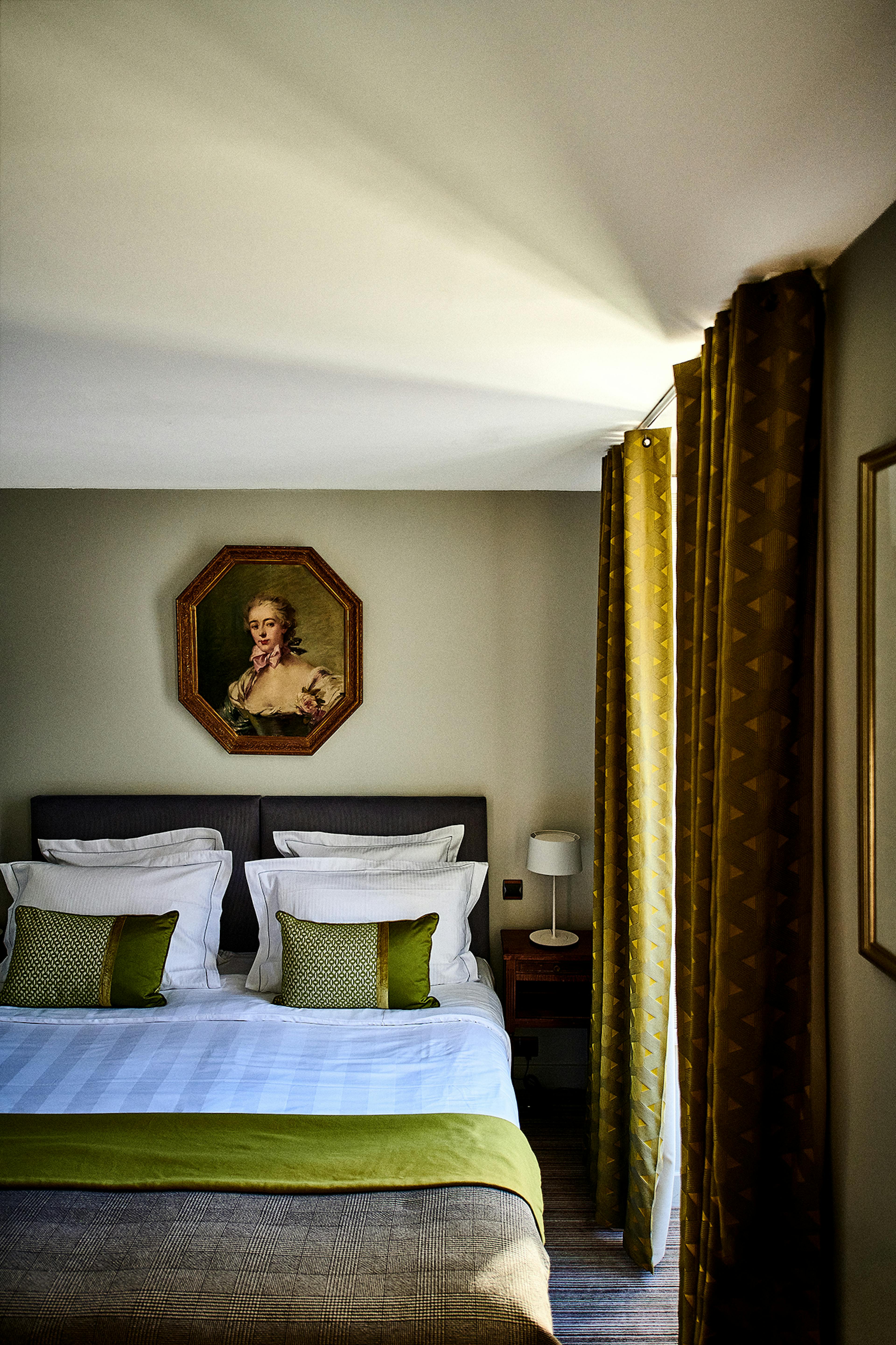 Charming Esprit de France Hotels in Paris