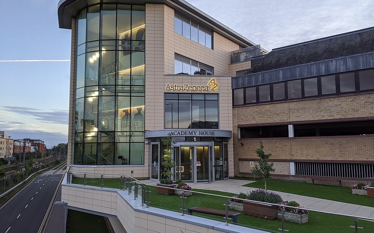 AstraZeneca paskelbia apie 50 milijardų dolerių investiciją JAV.