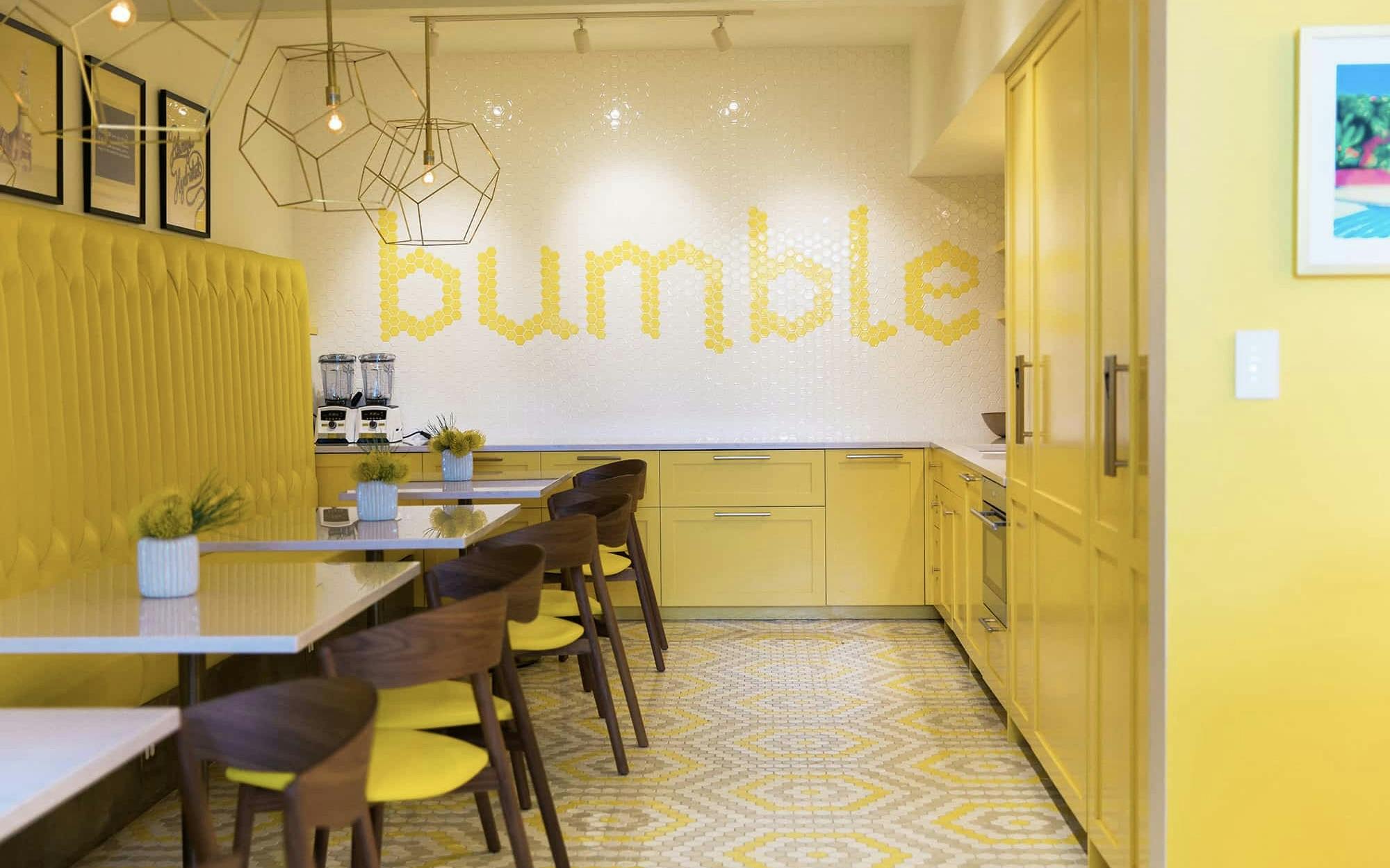 Bumble cắt giảm 30% nhân viên – CEO cảnh báo về sự suy thoái của ngành công nghiệp ứng dụng hẹn hò