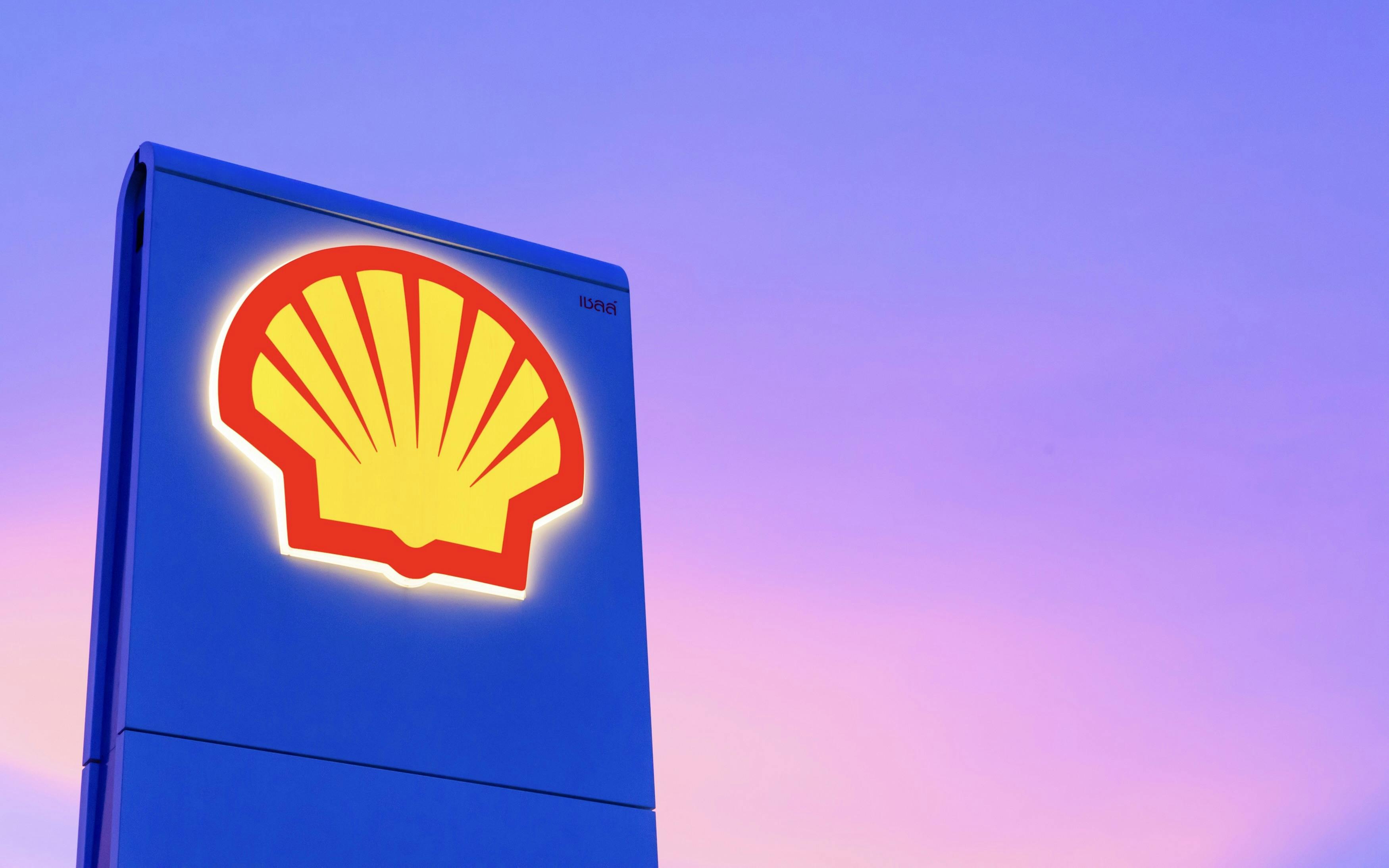 Shell obniża prognozę handlu gazem – sektor ropy i gazu w Europie przed dwucyfrowym spadkiem zysków