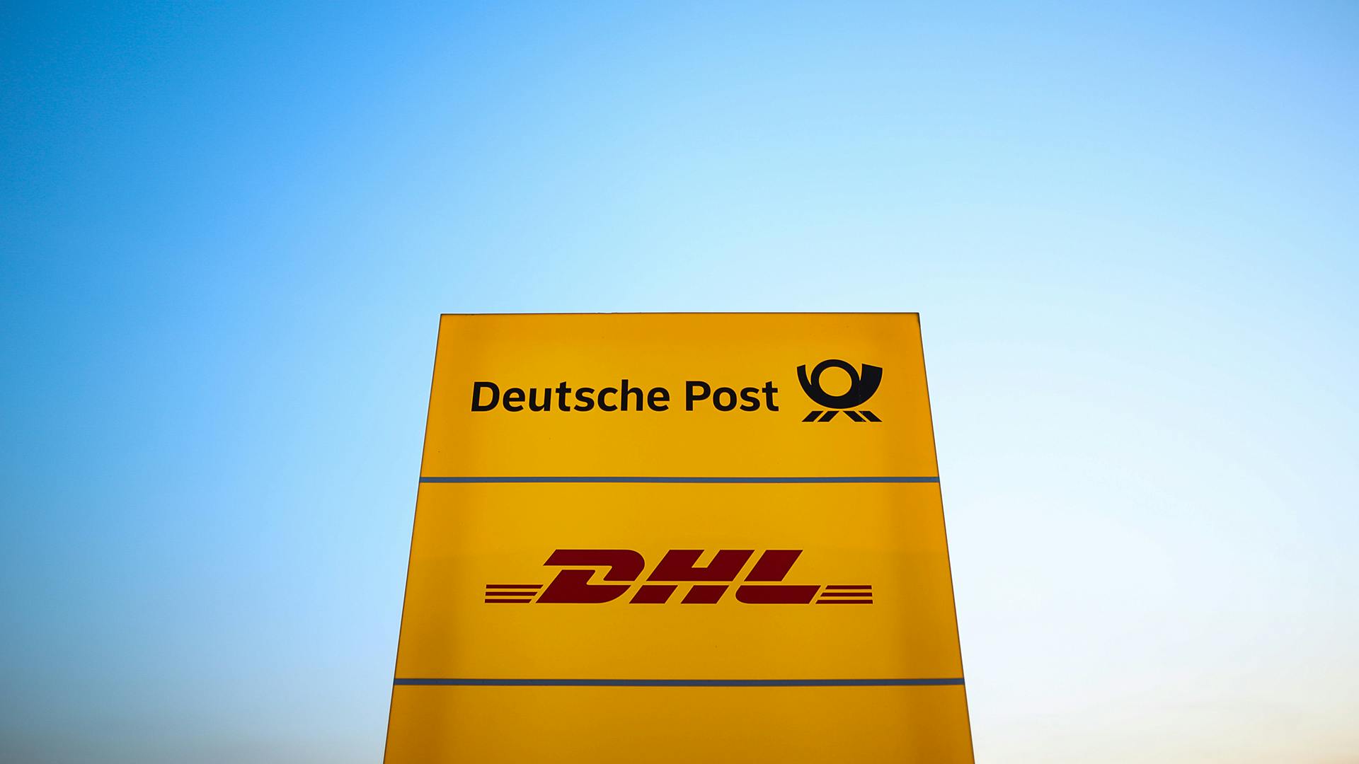 DHL in Focus: JPMorgan Sees Nearly 30% Price Potential