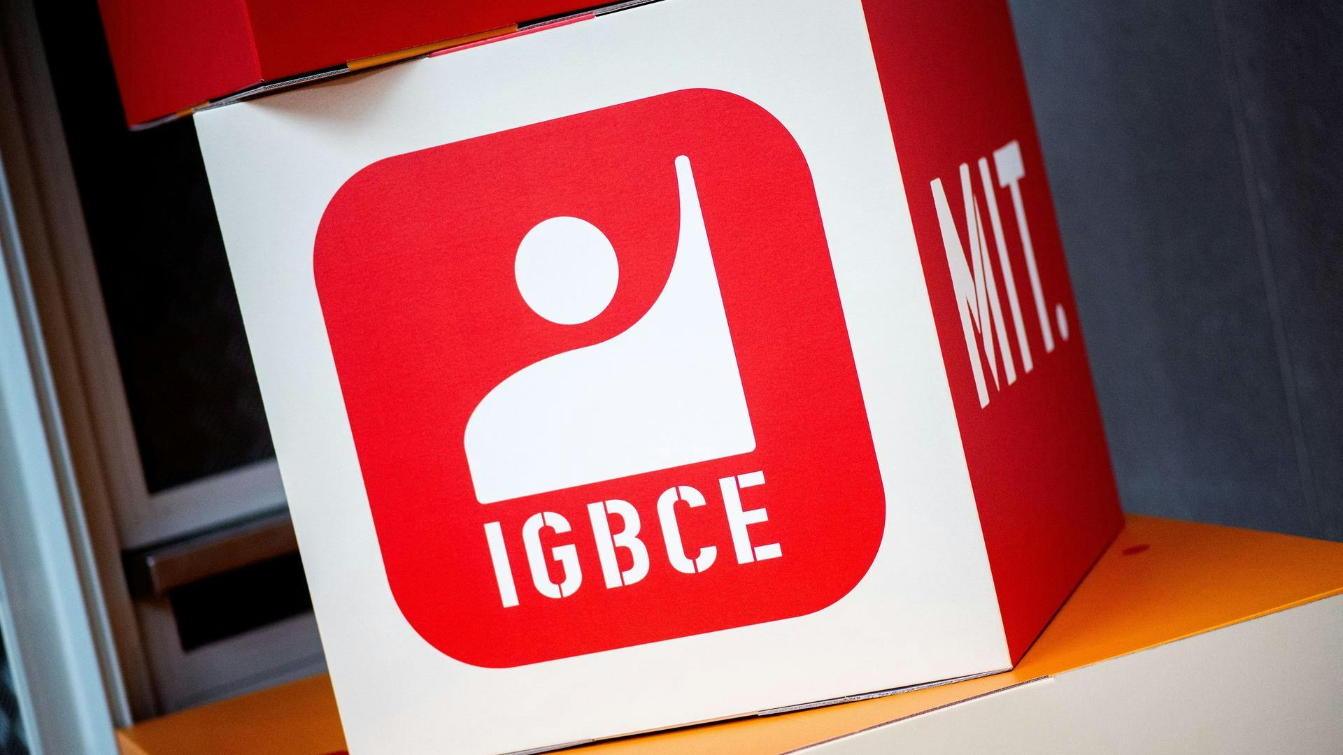 IG BCE against Chancellor Merz: Employees reject the abolition of the eight-hour day