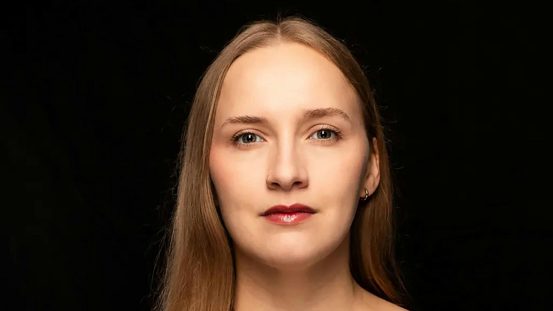 Anti-AfD author under pressure - contradictions in her own story raise doubts