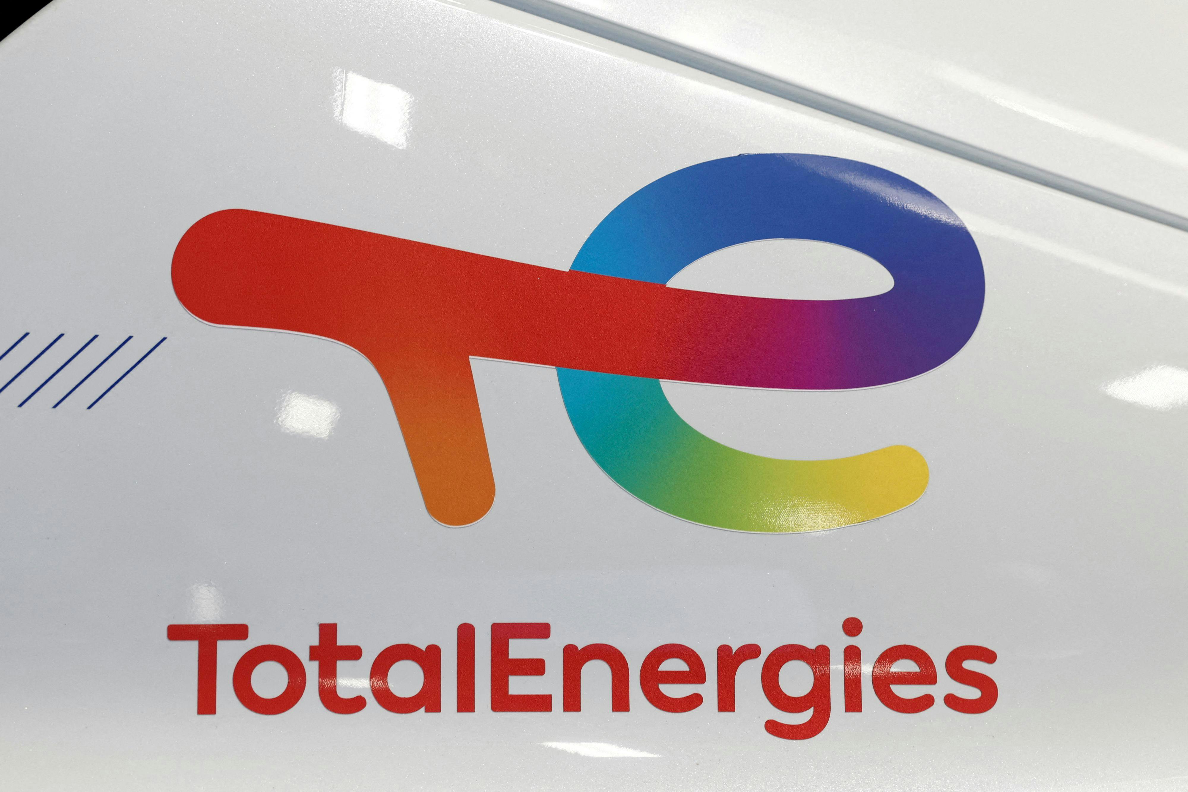 TotalEnergies sfida il calo dei prezzi del petrolio – Il business delle raffinerie fa aumentare i profitti