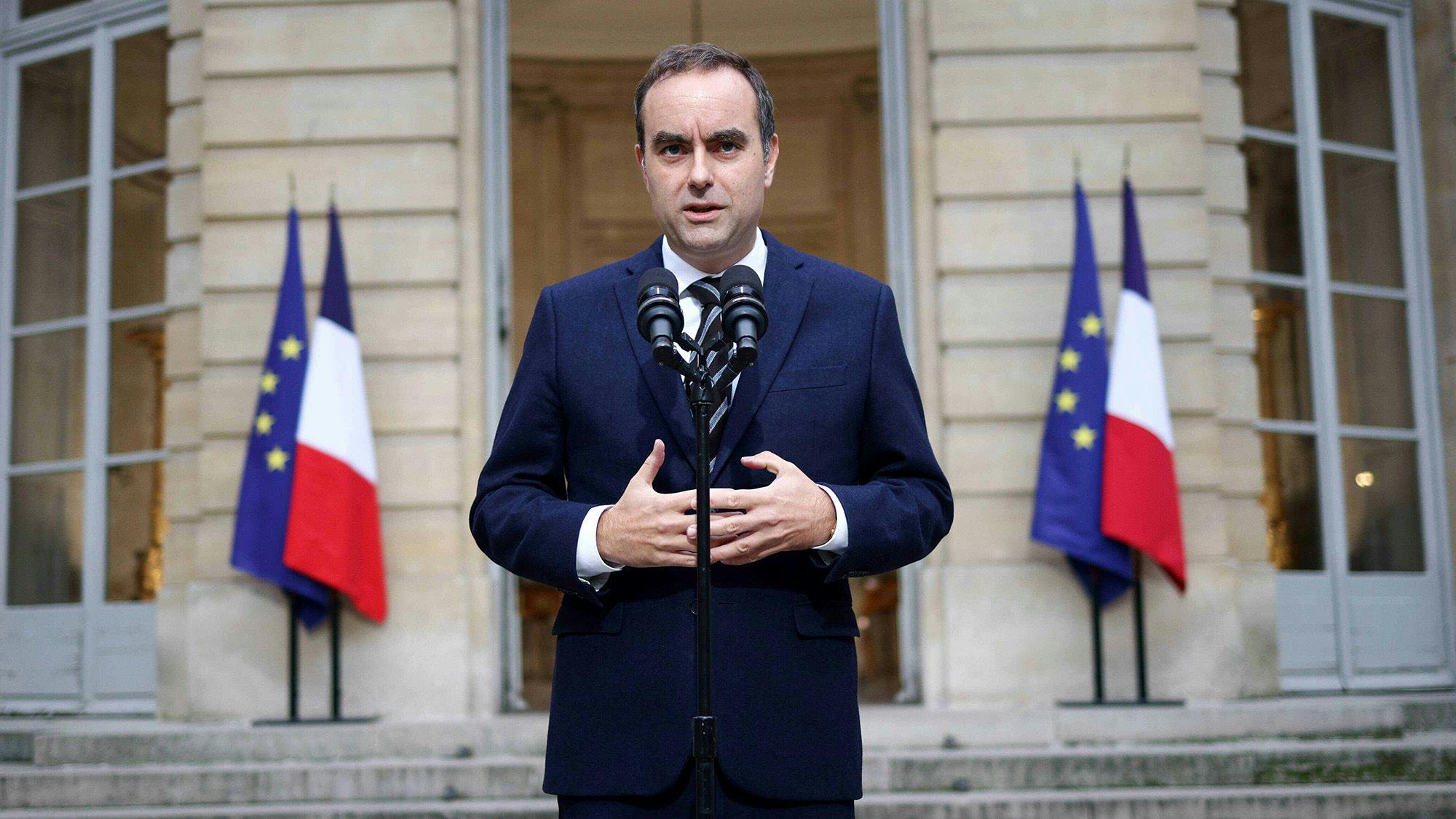 Die nächste Eurokrise kommt aus Paris – Macronova vlada omahuje