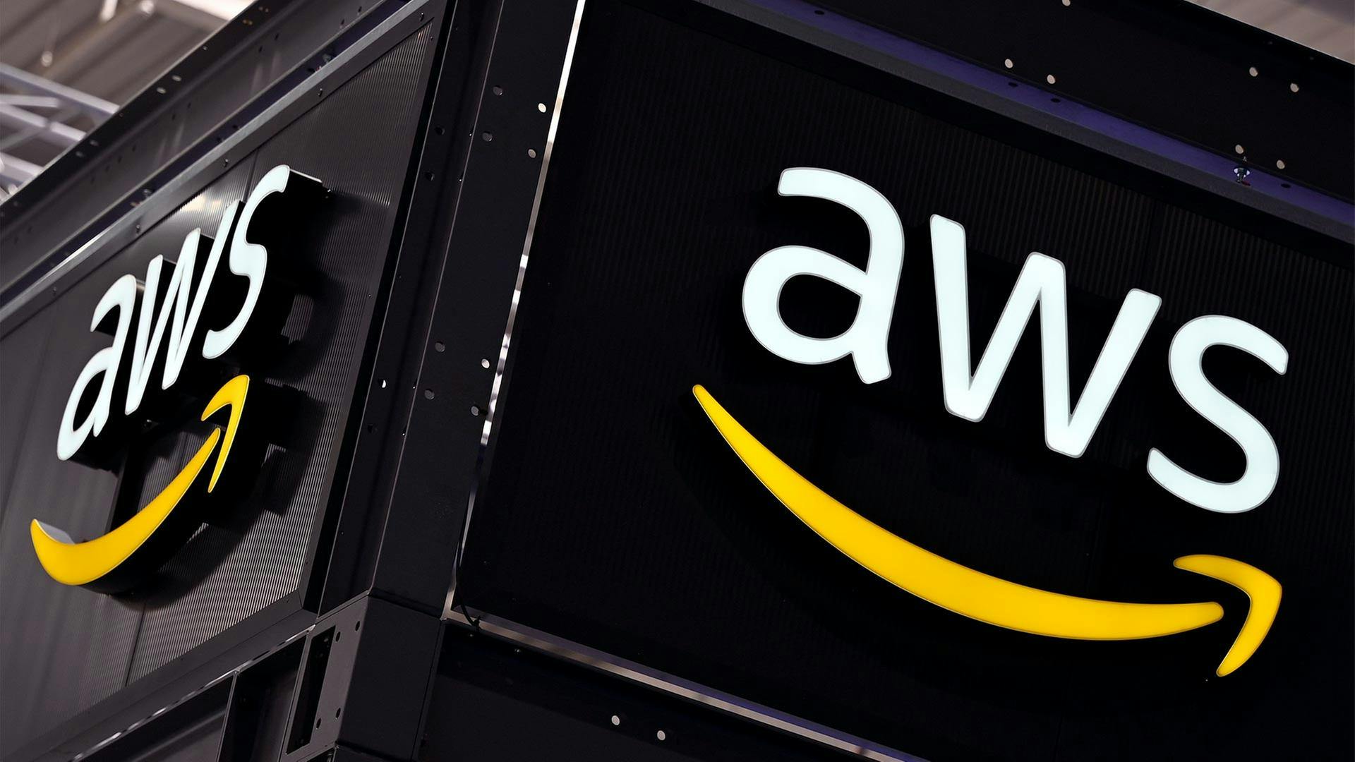 Amazon se spopada z globalno motnjo – Alexa, Prime Video in številne storitve prizadete