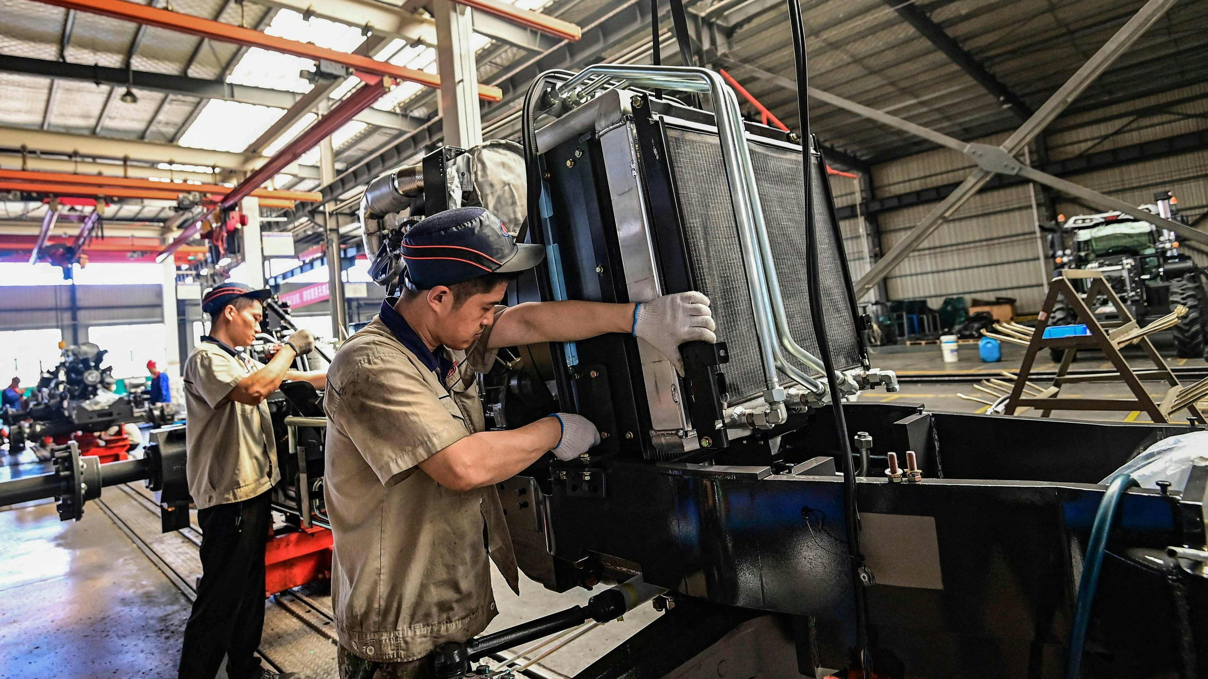 China's Industry Continues to Shrink – Seventh Consecutive Decline Raises Market Concerns