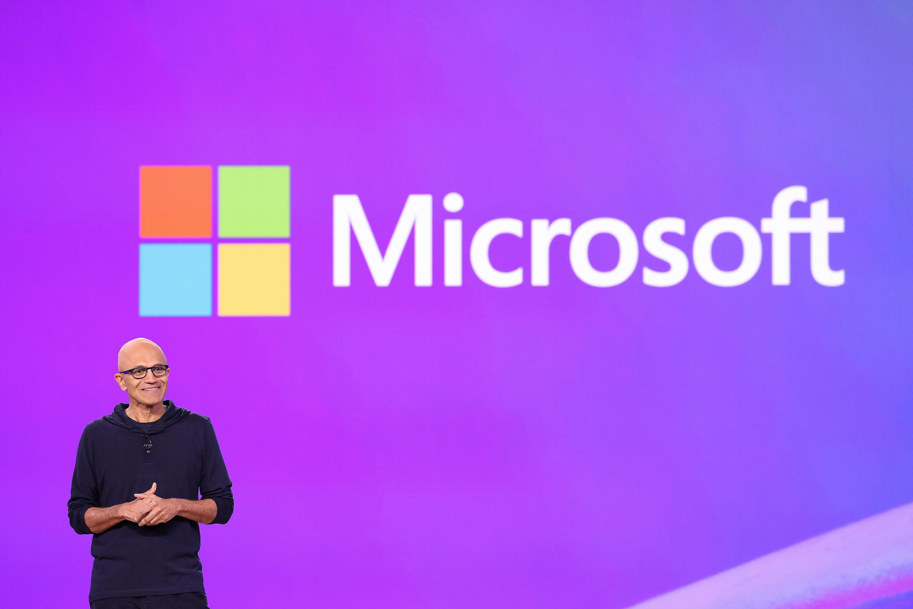 Microsoft with Record Growth: These Funds and ETFs Benefit from the AI Giant