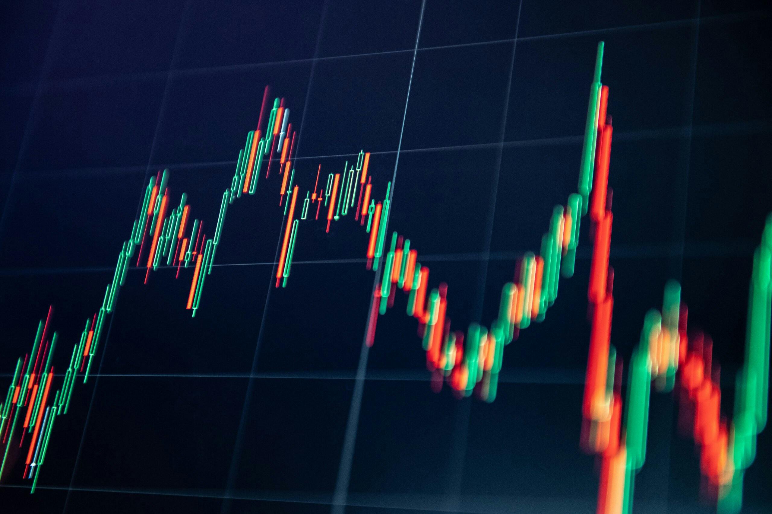 Tirgus impulsi, kas investoriem šodien jāzina