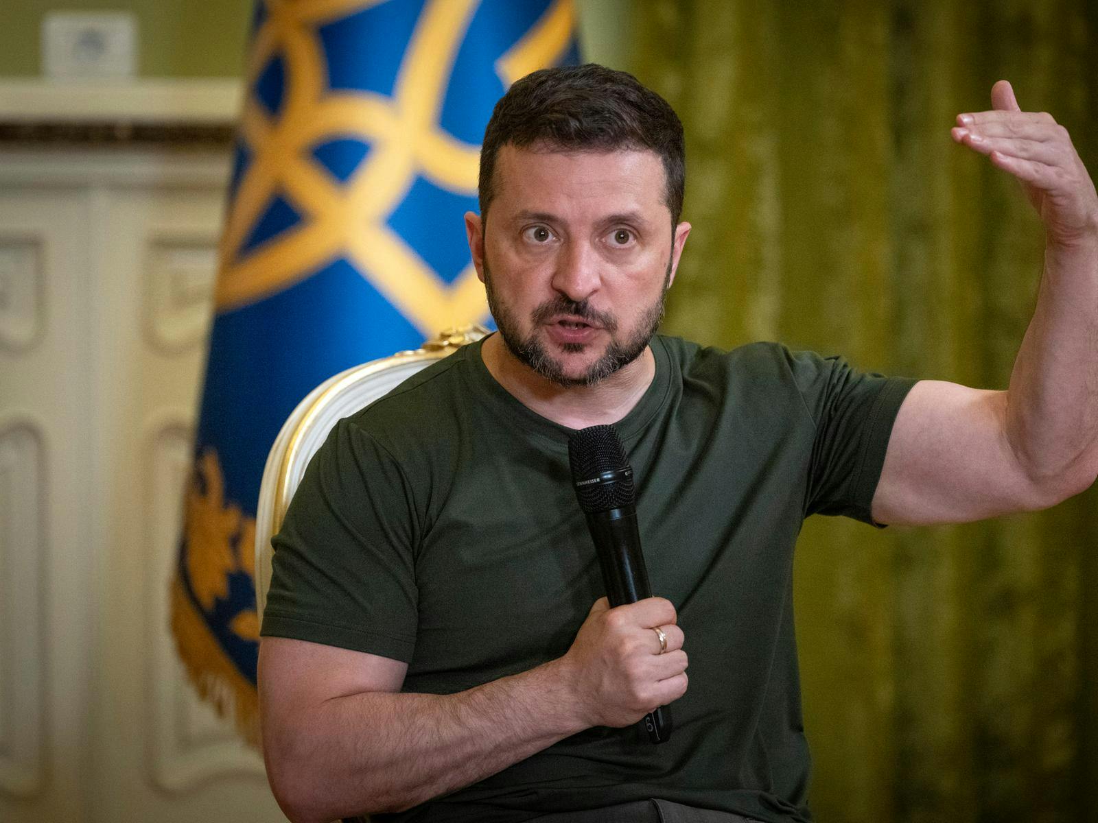 Selenskyj kündigt neue Europa-Abkommen zu Militärhilfe und Energie an