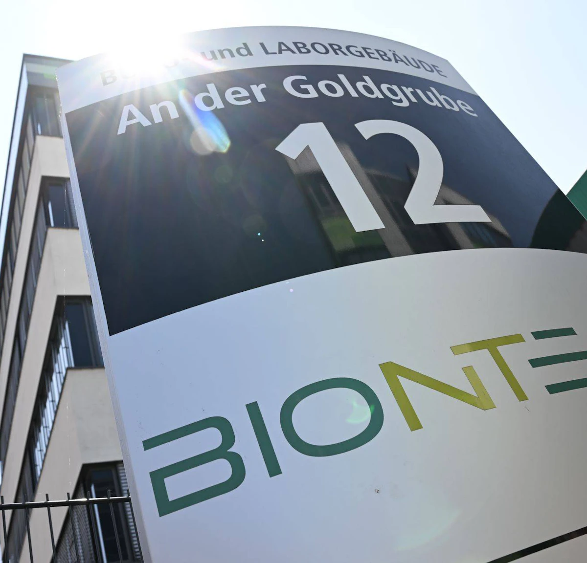BioNTech–CureVac-Fusion vor dem Showdown: Aktionäre stimmen am Dienstag ...