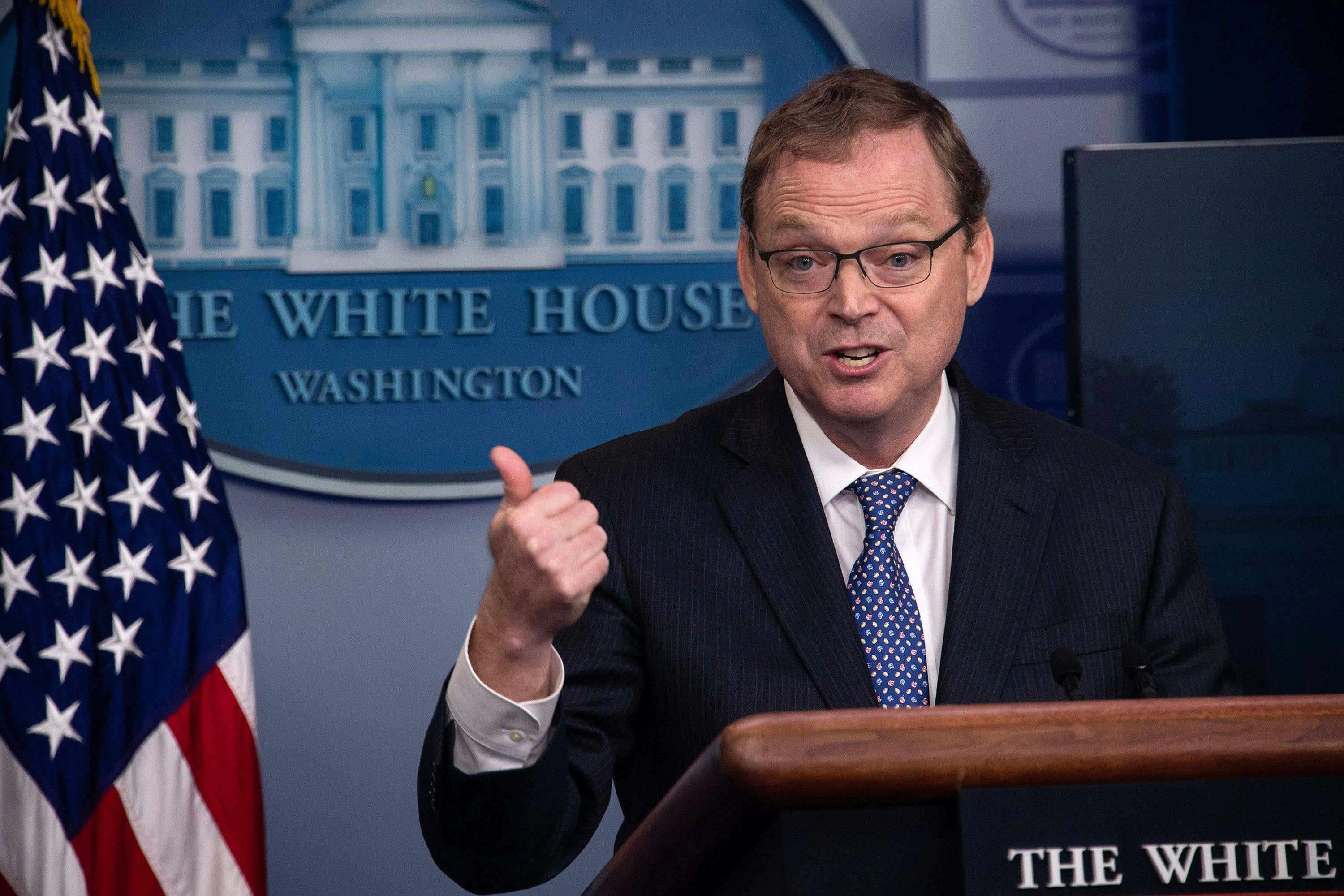 Trump aligns the Fed with Kevin Hassett