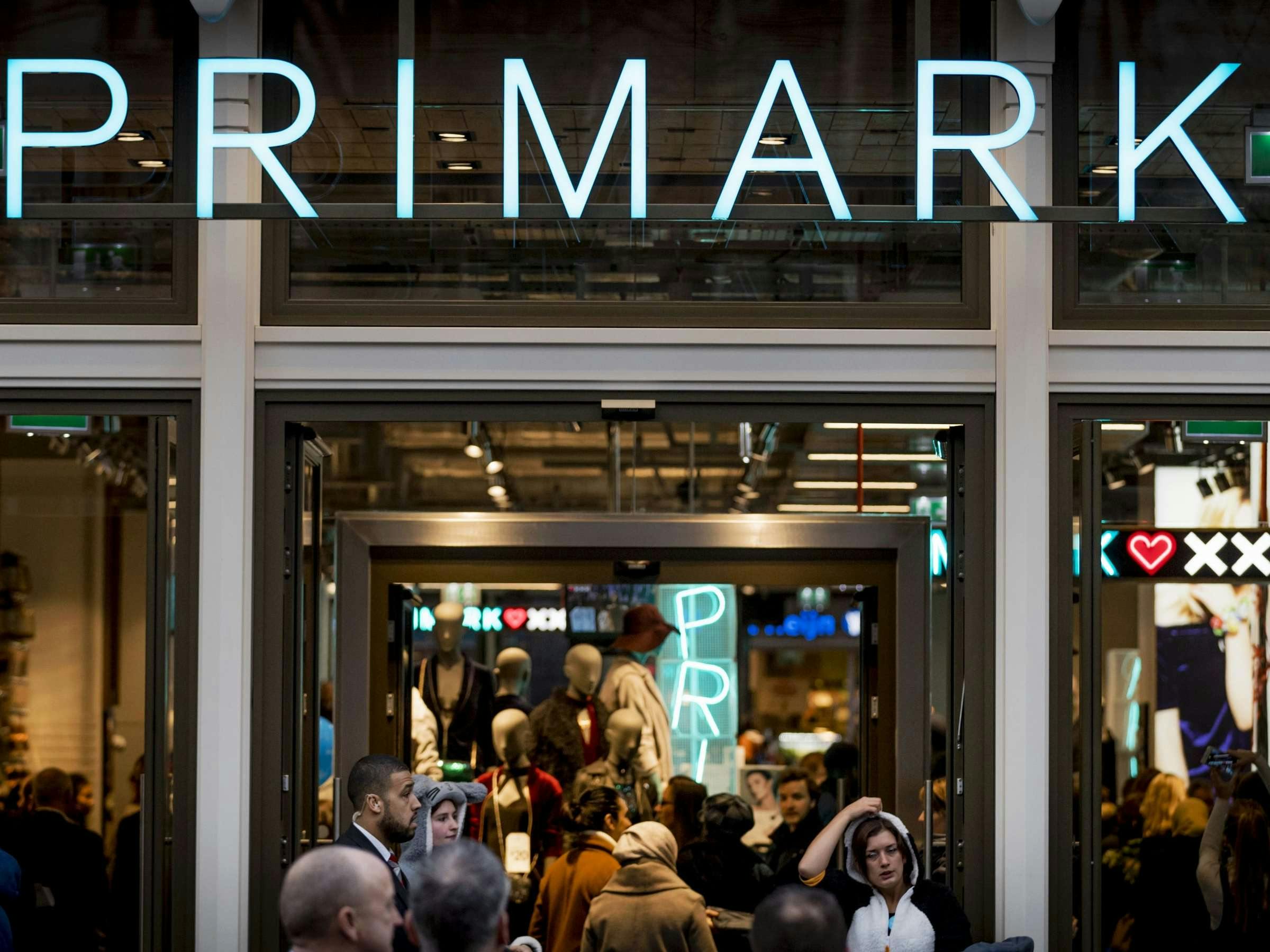 Primark Parent AB Foods Cuts Forecast After Weak Demand