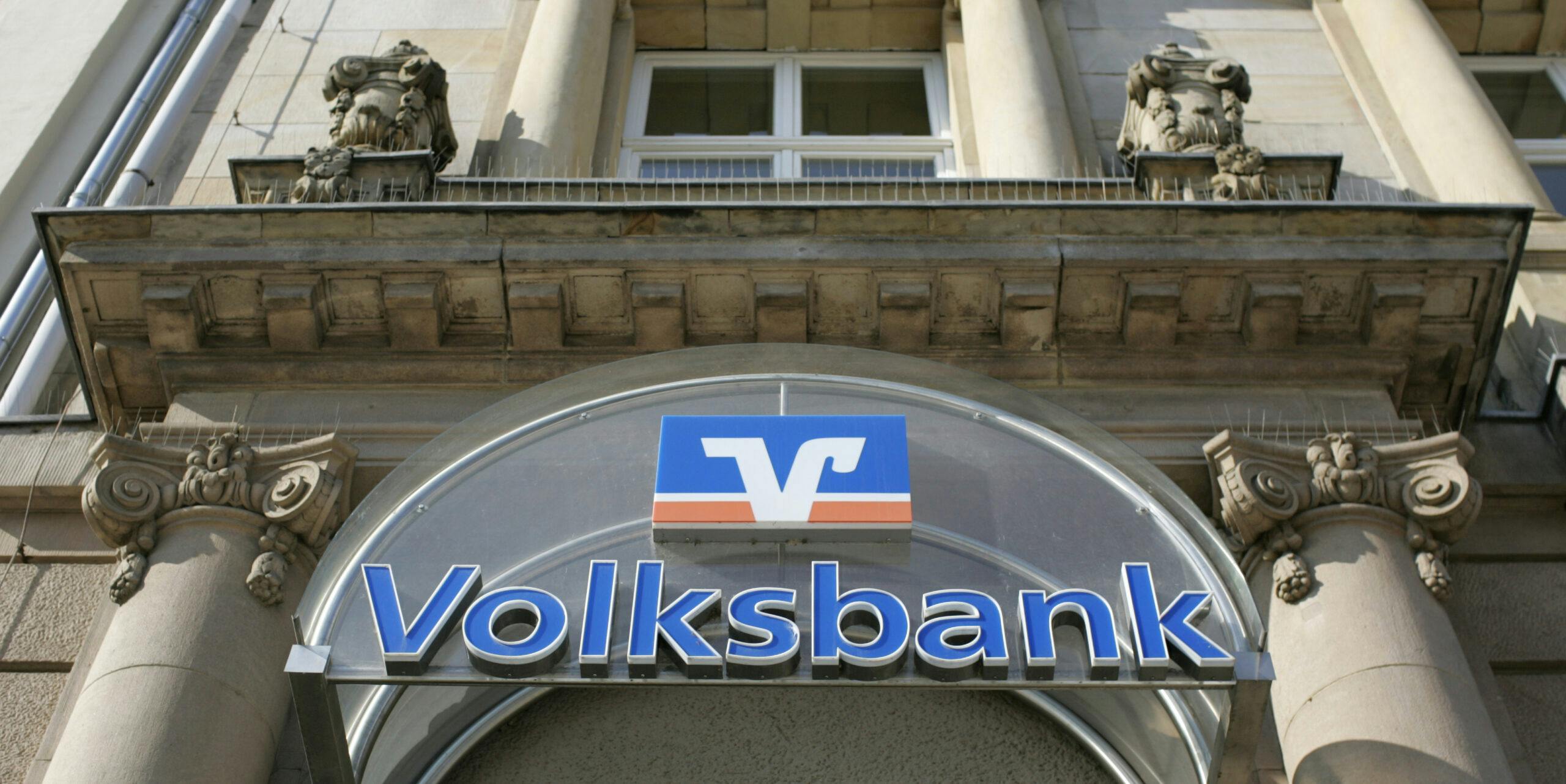 Počet družstevných bánk a sporiteľní po prvýkrát klesol pod 1000 inštitúcií