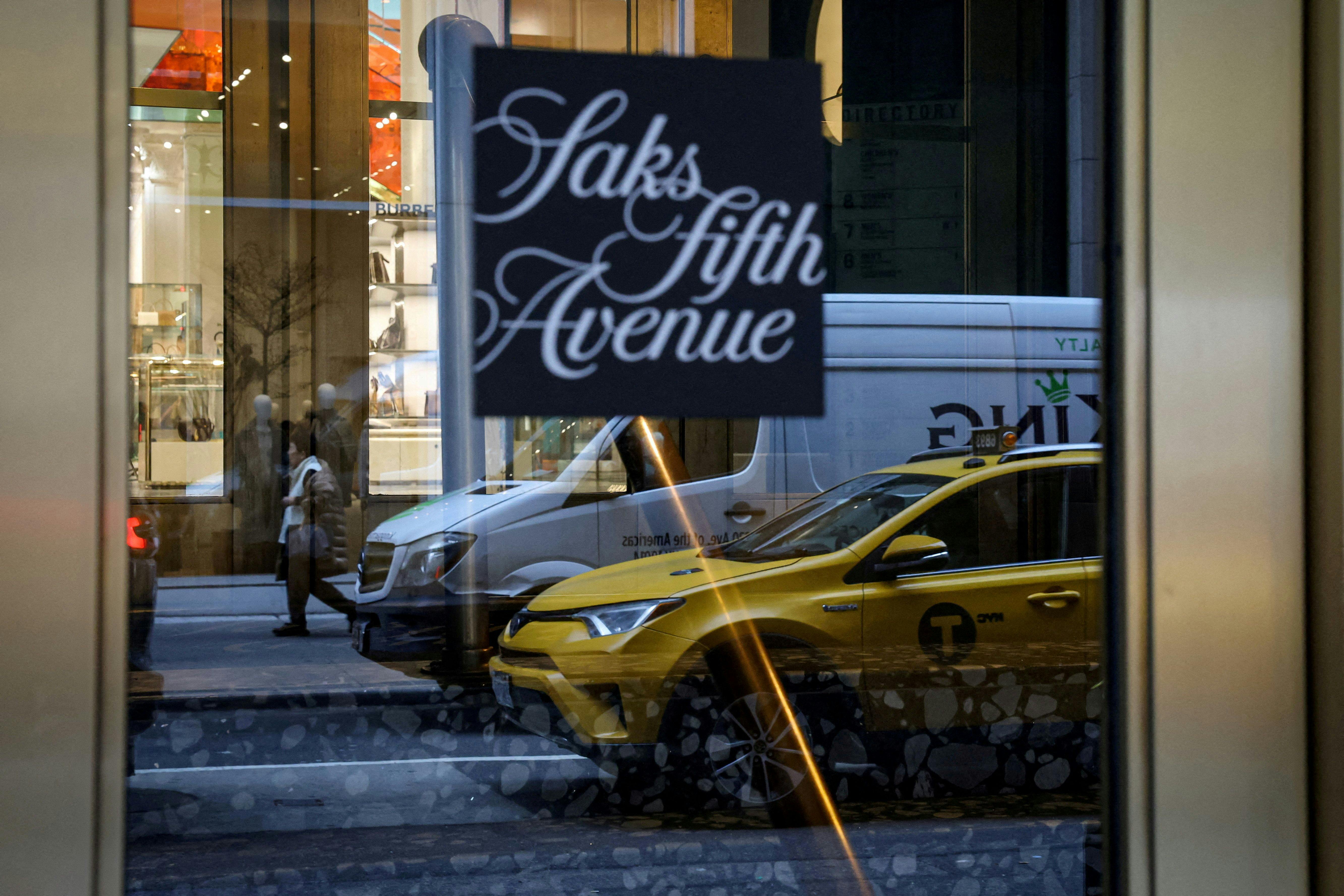 Saks-Insolvenz zguduie industria de lux – Riscuri de milioane pentru Beiersdorf, Chanel și LVMH