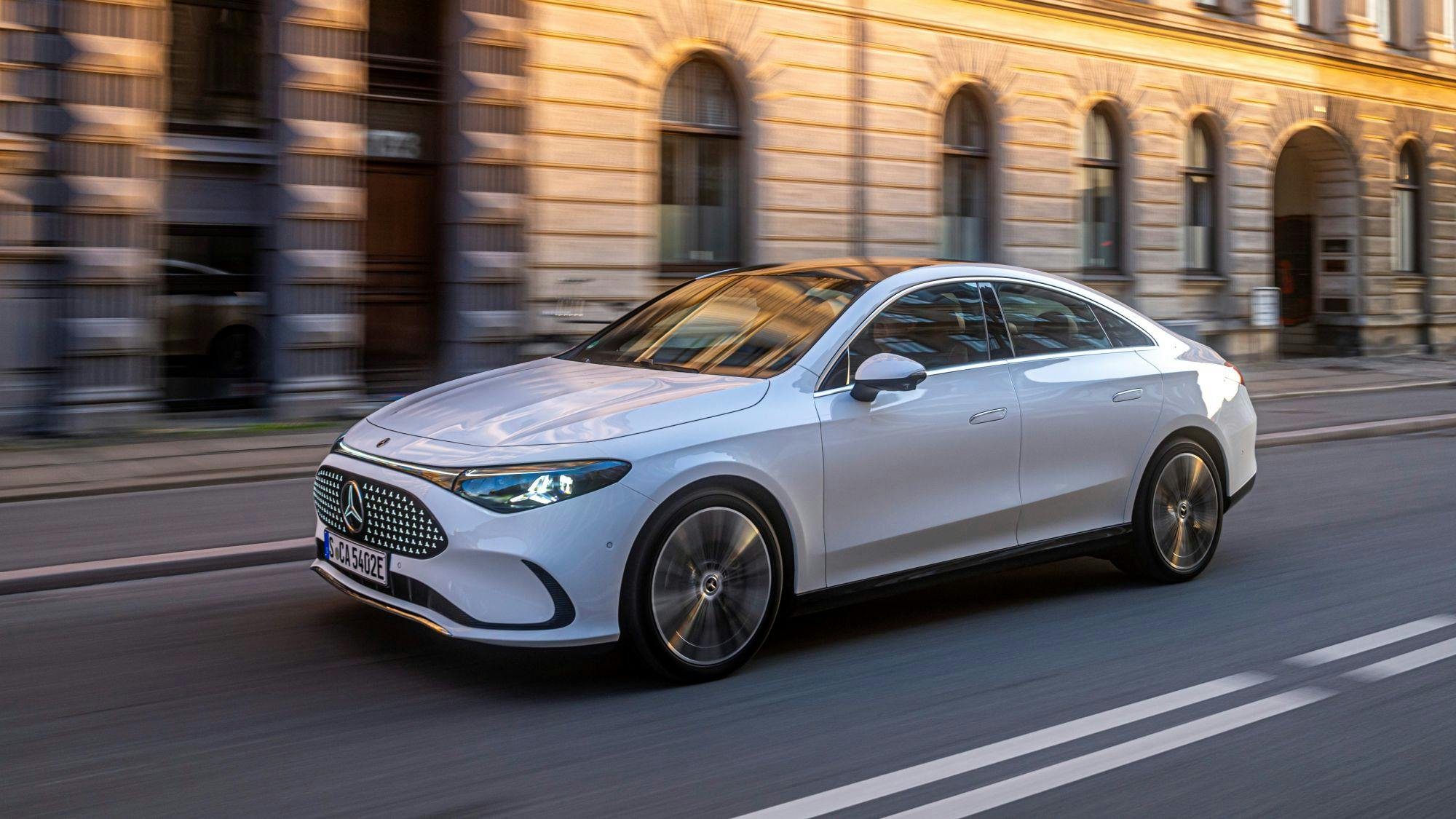 Gewinneinbruch bei Mercedes-Benz: China-Schwäche und Zölle drücken Ergebnis