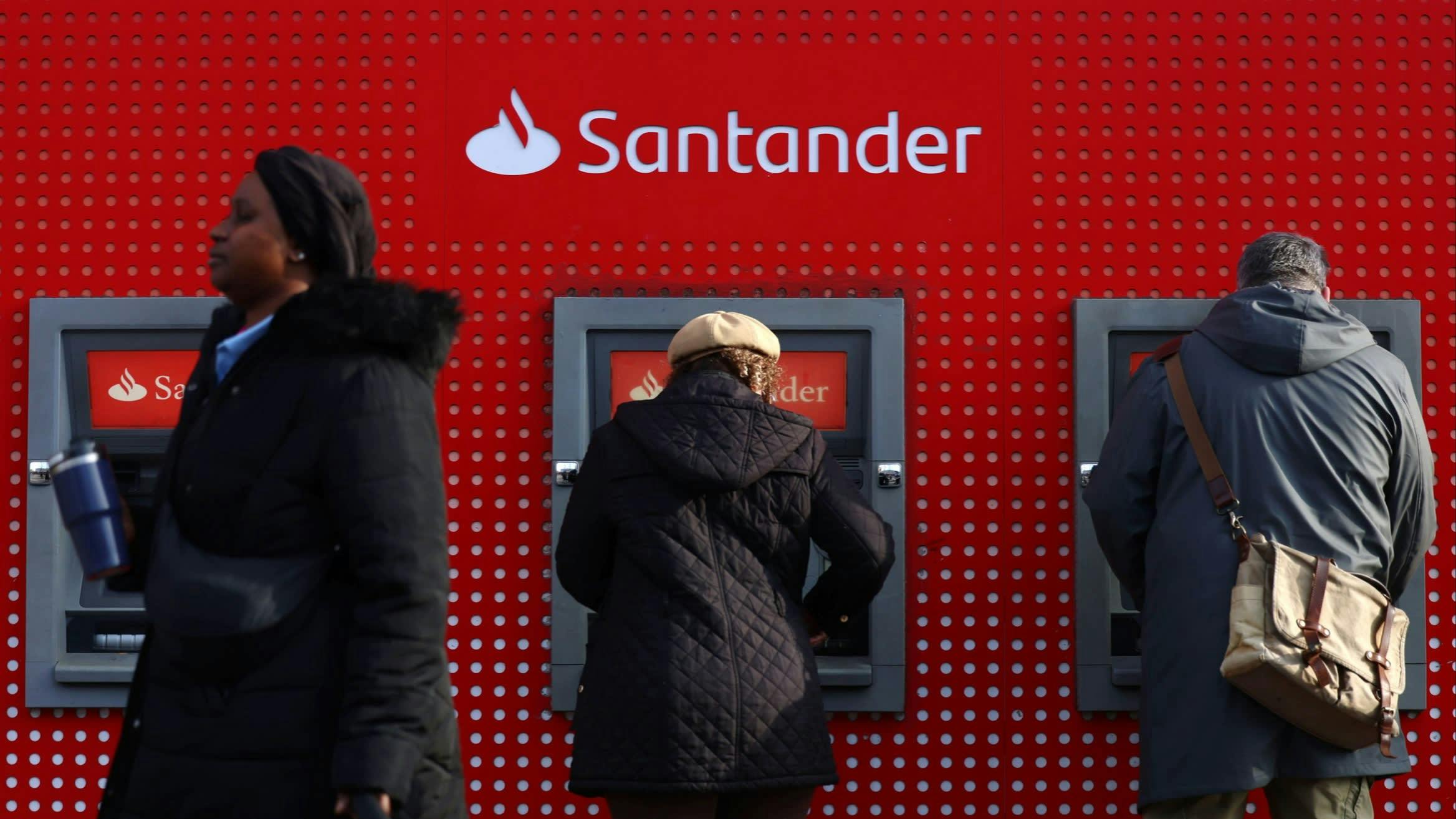 Santander pārņem Webster Financial par 12,3 miljardiem dolāru – akcija ar kursa kāpumu Ņujorkas biržā