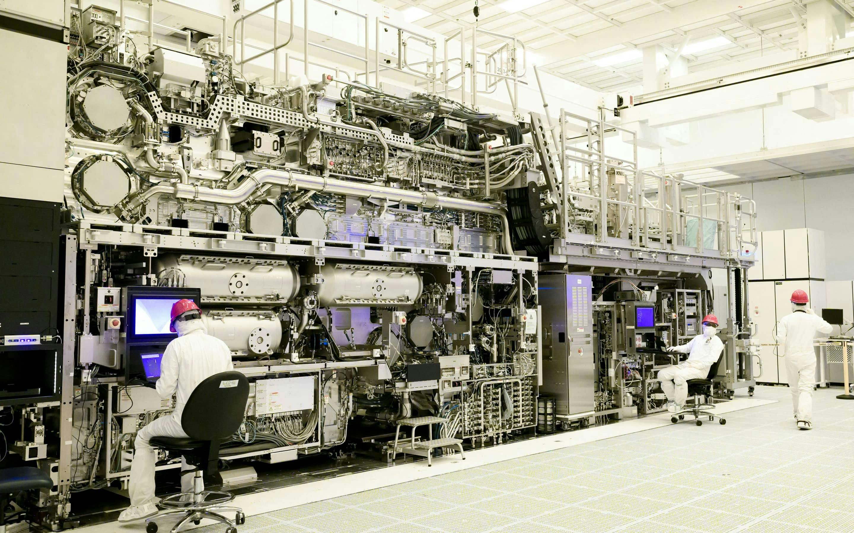 ASML hiljaisena KI-vetäjänä: miksi siruvalmistaja mahdollistaa NVIDIA:n ja muiden menestyksen