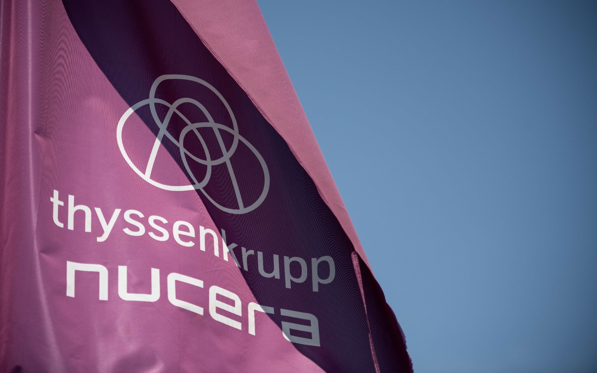 Thyssenkrupp Nucera: Sensationelles Börsendebüt! Aktie Macht Riesigen ...